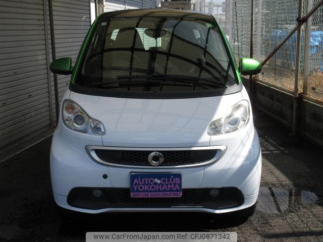 smart fortwo 2014 -SMART--Smart Fortwo ZAA-451390--WME4513902K749722---SMART--Smart Fortwo ZAA-451390--WME4513902K749722- image 2