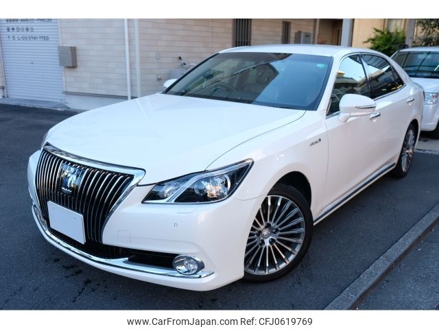 toyota crown-majesta 2017 -TOYOTA--Crown Majesta DAA-GWS214--GWS214-6014244---TOYOTA--Crown Majesta DAA-GWS214--GWS214-6014244- image 1