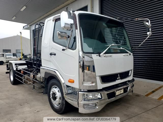 mitsubishi-fuso fighter 2018 GOO_NET_EXCHANGE_0700520A30241024W001 image 1
