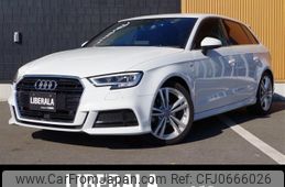 audi a3 2018 -AUDI--Audi A3 DBA-8VCXS--WAUZZZ8V2JA079262---AUDI--Audi A3 DBA-8VCXS--WAUZZZ8V2JA079262-