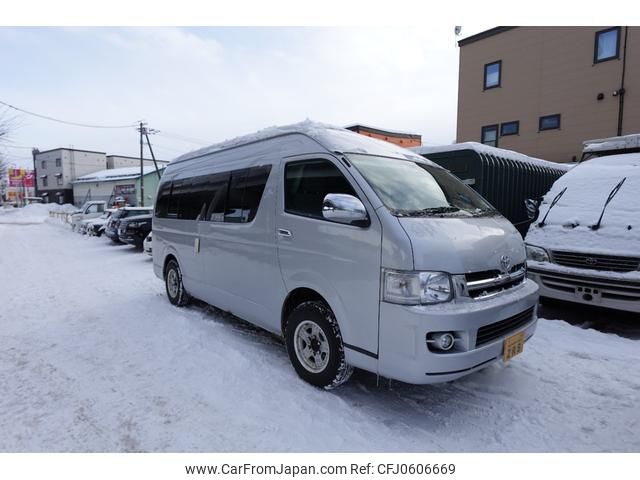 toyota hiace-van 2006 GOO_JP_700030009730241228001 image 2