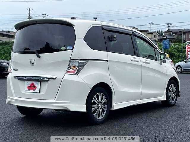 honda freed 2012 504928-924561 image 2