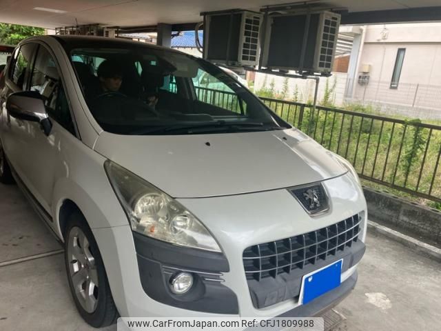 peugeot 3008 2011 CFJ1809988 image 2