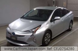 toyota prius 2017 -TOYOTA--Prius DAA-ZVW51--ZVW51-6043586---TOYOTA--Prius DAA-ZVW51--ZVW51-6043586-