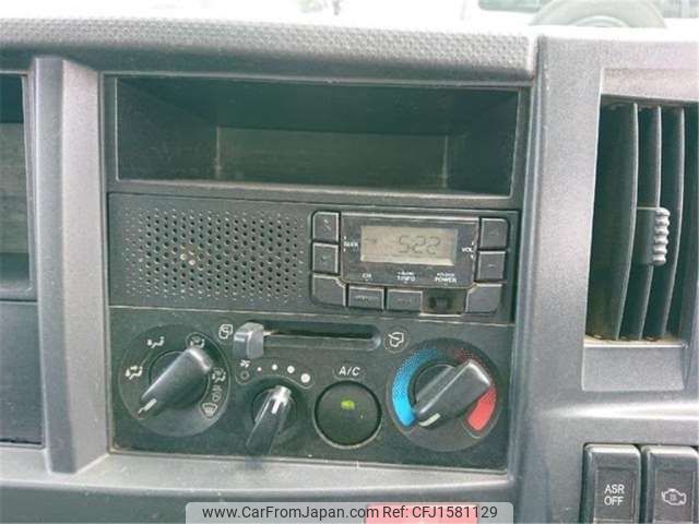 isuzu elf-truck 2015 CFJ1581129 image 2
