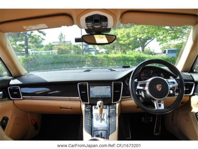 porsche panamera 2016 CFJ1673201 image 2