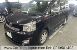 toyota voxy 2013 AF-ZRR70-0593958