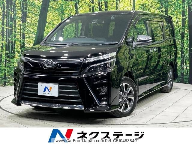 toyota voxy 2018 -TOYOTA--Voxy DBA-ZRR80W--ZRR80-0483374---TOYOTA--Voxy DBA-ZRR80W--ZRR80-0483374- image 1