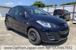 mazda demio 2013 NIKYO_SQ98758