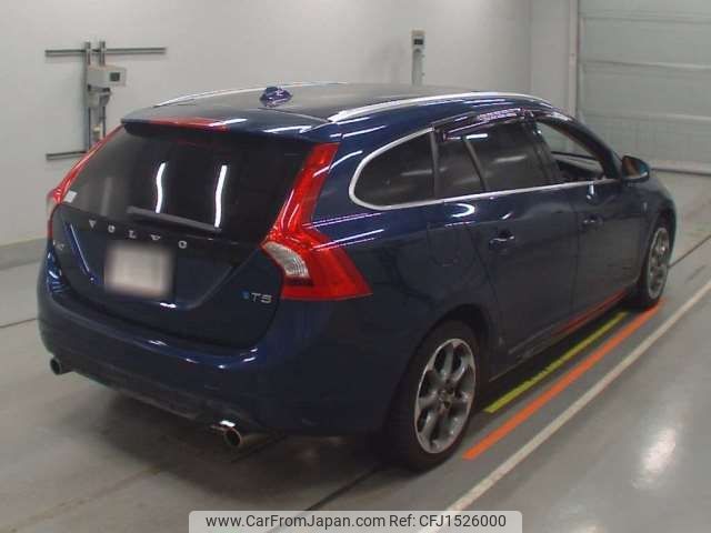volvo v60 2012 CFJ1526000 image 2