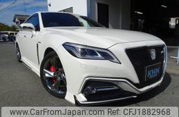 toyota crown-hybrid 2019 CFJ1882968