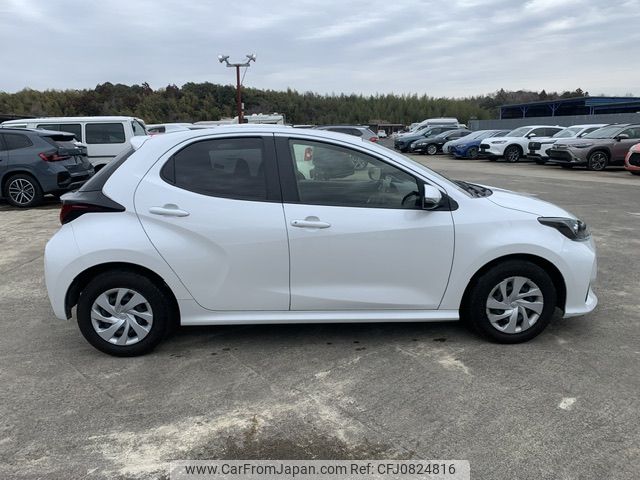 toyota yaris 2023 NIKYO_YW21436 image 1