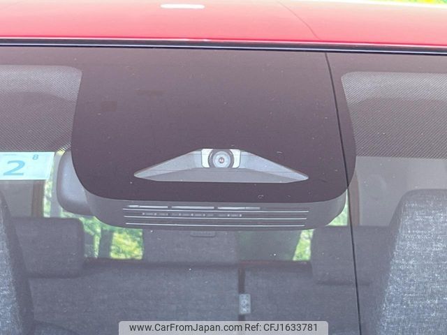 toyota sienta 2023 CFJ1633781 image 2