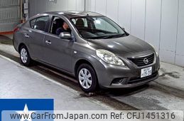 nissan latio 2013 -NISSAN 【香川 501に7396】--Latio N17--N17-006812---NISSAN 【香川 501に7396】--Latio N17--N17-006812-