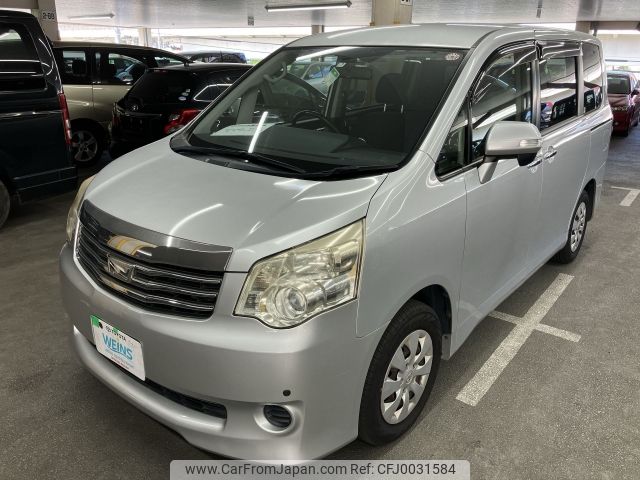 toyota noah 2013 AF-ZRR70-0571780 image 1