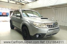 subaru forester 2010 CFJ1864311