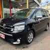 toyota voxy 2009 -TOYOTA--Voxy DBA-ZRR70W--ZRR70-0231217---TOYOTA--Voxy DBA-ZRR70W--ZRR70-0231217- image 1