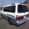 toyota hiace-wagon 2001 CFJ1519605 image 10