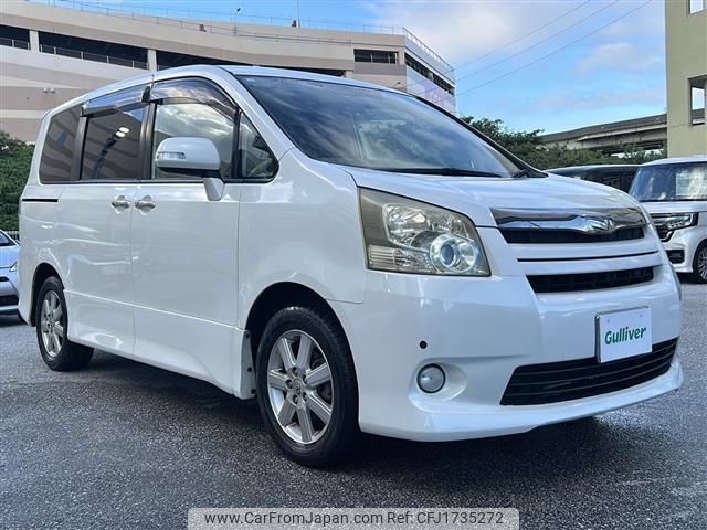 toyota noah 2009 CFJ1735272 image 1