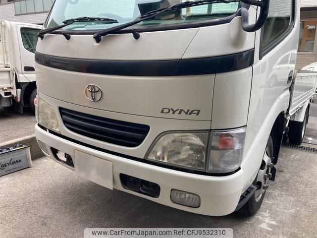toyota dyna-truck 2002 GOO_NET_EXCHANGE_0206210A30240229W001 image 2