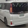 toyota noah 2021 quick_quick_3BA-ZRR80W_0703020 image 5