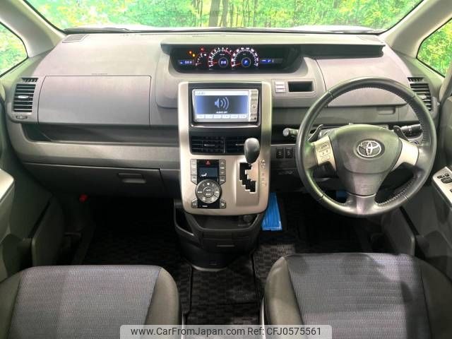 toyota voxy 2010 -TOYOTA--Voxy DBA-ZRR70W--ZRR70-0319900---TOYOTA--Voxy DBA-ZRR70W--ZRR70-0319900- image 2