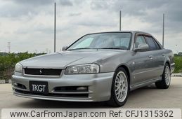nissan skyline 2000 2415