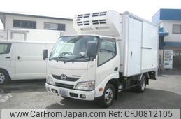 hino dutro 2014 GOO_NET_EXCHANGE_0560040A30250227W001