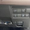 toyota yaris-cross 2022 CFJ1827776 image 32