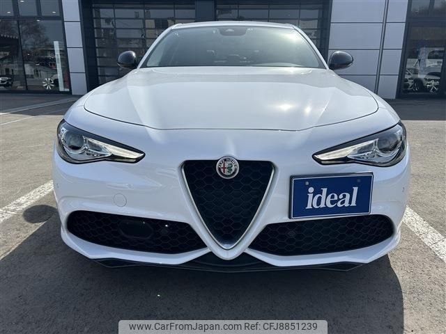 alfa-romeo giulia 2019 -ALFA ROMEO--Alfa Romeo Giulia ABA-95220--ZAREAEGN0J7571990---ALFA ROMEO--Alfa Romeo Giulia ABA-95220--ZAREAEGN0J7571990- image 2