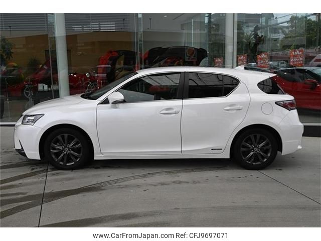 lexus ct 2014 -LEXUS--Lexus CT DAA-ZWA10--ZWA10-2192873---LEXUS--Lexus CT DAA-ZWA10--ZWA10-2192873- image 2