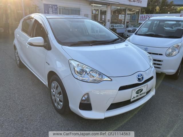 toyota aqua 2014 quick_quick_DAA-NHP10_NHP10-2354436 image 2