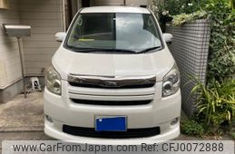 toyota noah 2009 -TOYOTA--Noah DBA-ZRR70W--ZRR70-0215536---TOYOTA--Noah DBA-ZRR70W--ZRR70-0215536-