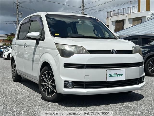 toyota spade 2013 CFJ1679551 image 1
