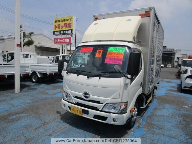hino dutro 2019 GOO_NET_EXCHANGE_0500956A30250610W001 image 1