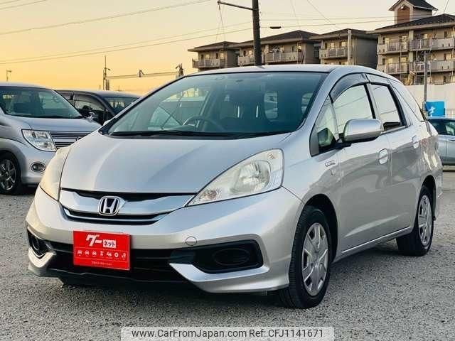 honda fit-shuttle-hybrid 2013 quick_quick_DAA-GP2_GP2-3203263 image 1
