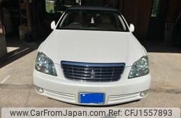 toyota crown 2004 CFJ1557893
