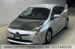 toyota prius 2017 -TOYOTA--Prius ZVW51-6048670---TOYOTA--Prius ZVW51-6048670-