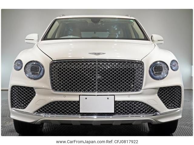 bentley bentayga 2022 quick_quick_7BA-BADCU_SJAAL14V3NC012304 image 2