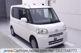 daihatsu tanto 2010 CFJ1548771