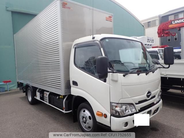 hino dutro 2025 CFJ1752655 image 1
