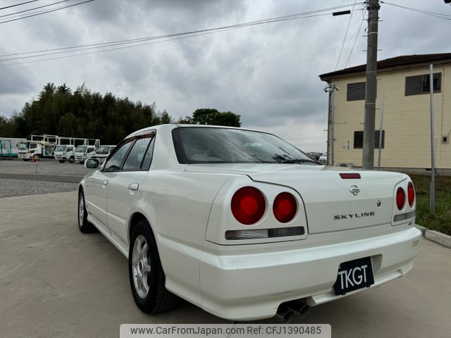 nissan skyline 2000 5166 image 2