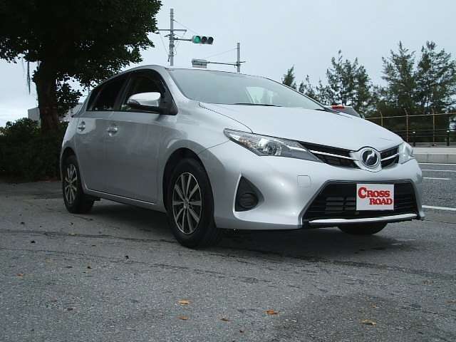 toyota auris 2013 -トヨタ--ｵｰﾘｽ NZE181H--6006425---トヨタ--ｵｰﾘｽ NZE181H--6006425- image 1