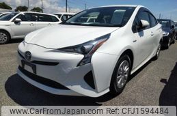 toyota prius 2018 CFJ1594484