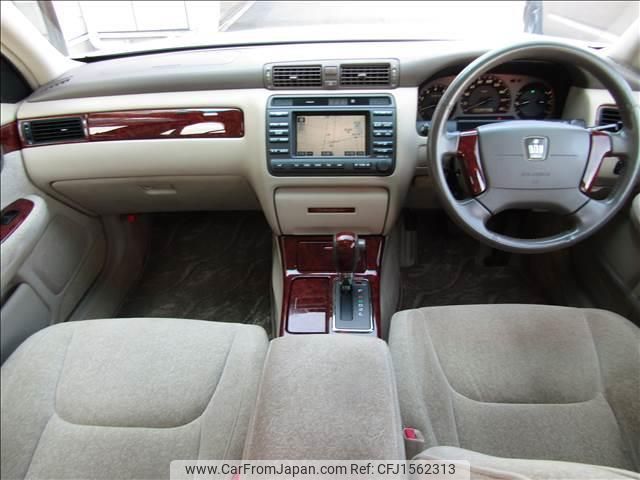toyota crown 2003 CFJ1562313 image 2