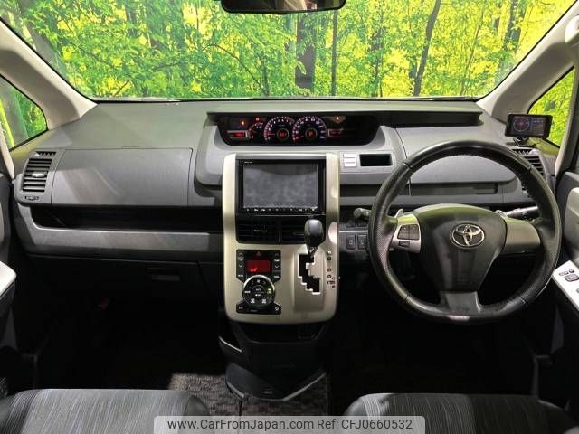 toyota noah 2012 -TOYOTA--Noah DBA-ZRR70W--ZRR70-0463421---TOYOTA--Noah DBA-ZRR70W--ZRR70-0463421- image 2