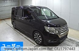 honda stepwagon 2013 CFJ1797443