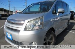 toyota noah 2007 REALMOTOR_Y2024120076F-12