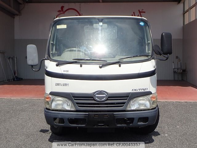 hino dutro 2008 24631205 image 2