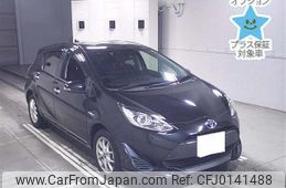 toyota aqua 2018 -TOYOTA 【横浜 530ﾀ6195】--AQUA NHP10-6709664---TOYOTA 【横浜 530ﾀ6195】--AQUA NHP10-6709664-